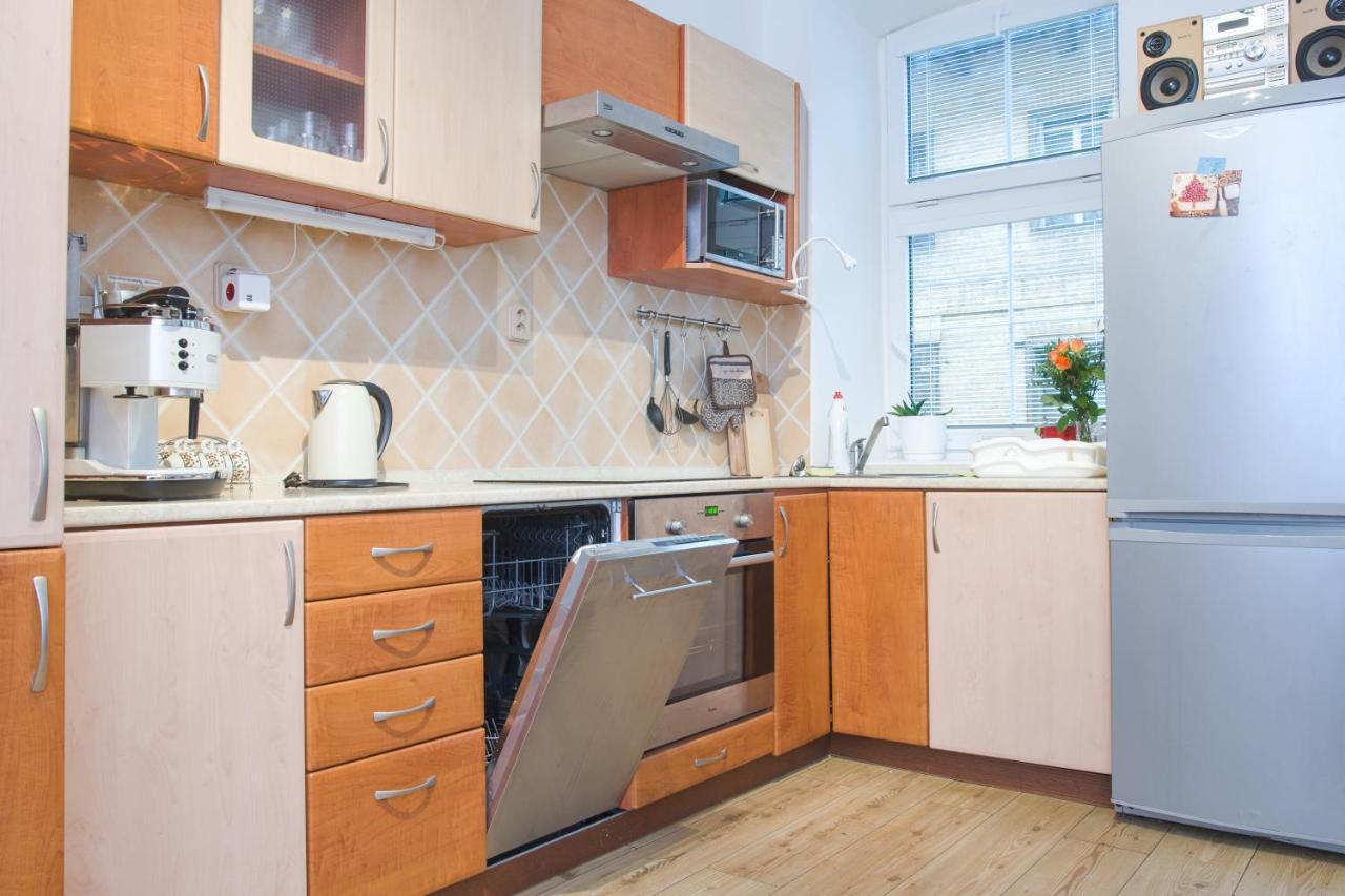 Apartman Pod Cernou Horou 乌帕河畔斯沃博达 外观 照片